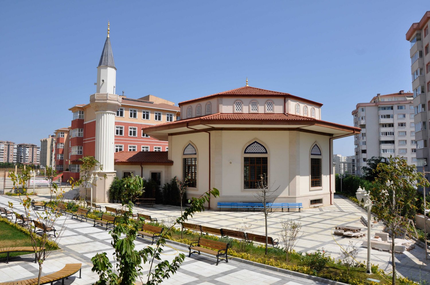 Ümran Ümitvar Beylikdüzü İmam Hatip Tatbikat Camii
